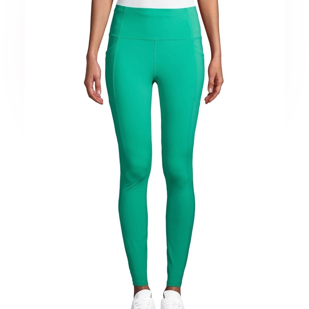 NWOT Avia green stretchy workout leggings